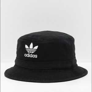 ❌SOLD Adidas Bucket ❌